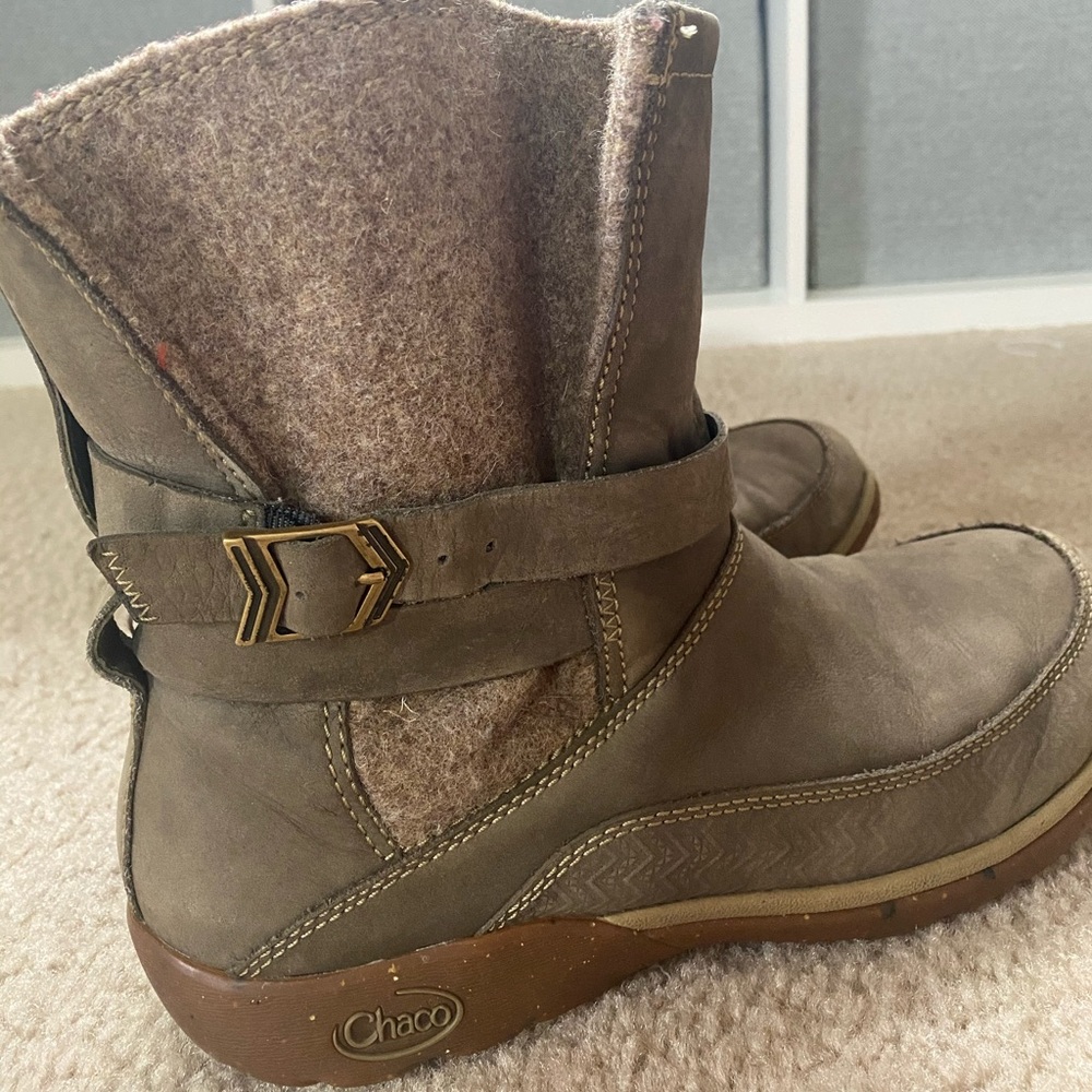 Chaco Hopi Boots